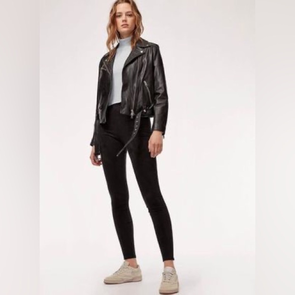 NWT Aritzia daria suede black pants size small original price 98$